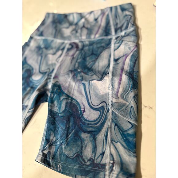 Victoria's Secret On Point Flow High-Rise Monochrome Biker Shorts | Womens Sz 2 - Picture 9 of 12